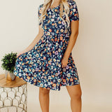 Liv™ | A-linje Klänning med Blommor